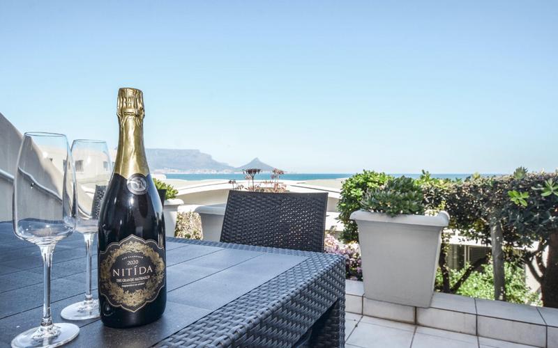 To Let 2 Bedroom Property for Rent in Blouberg Beachfront Western Cape